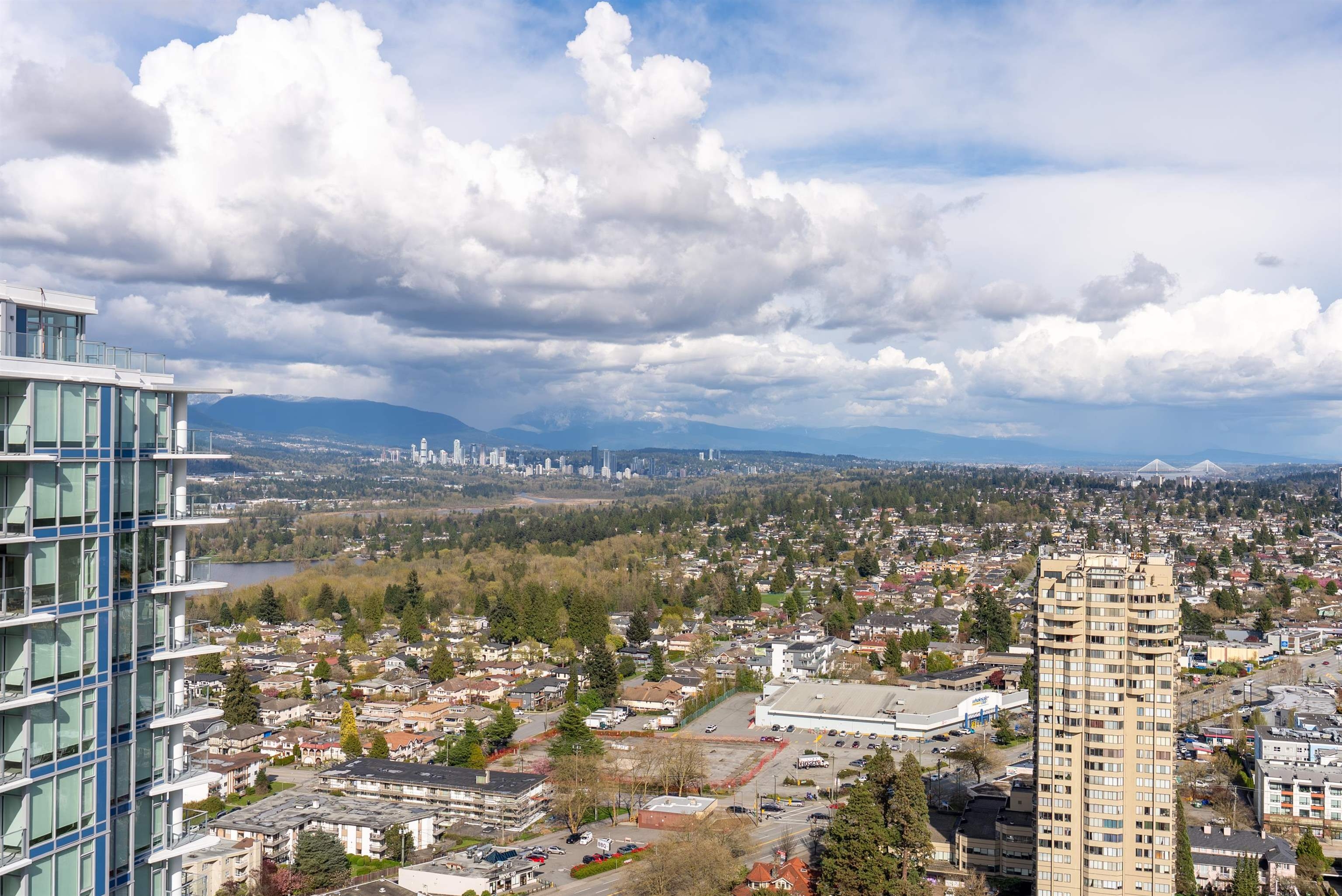 Metrotown Apartment/Condo for sale:  2 bedroom 763 sq.ft. (Listed 2026-04-20)