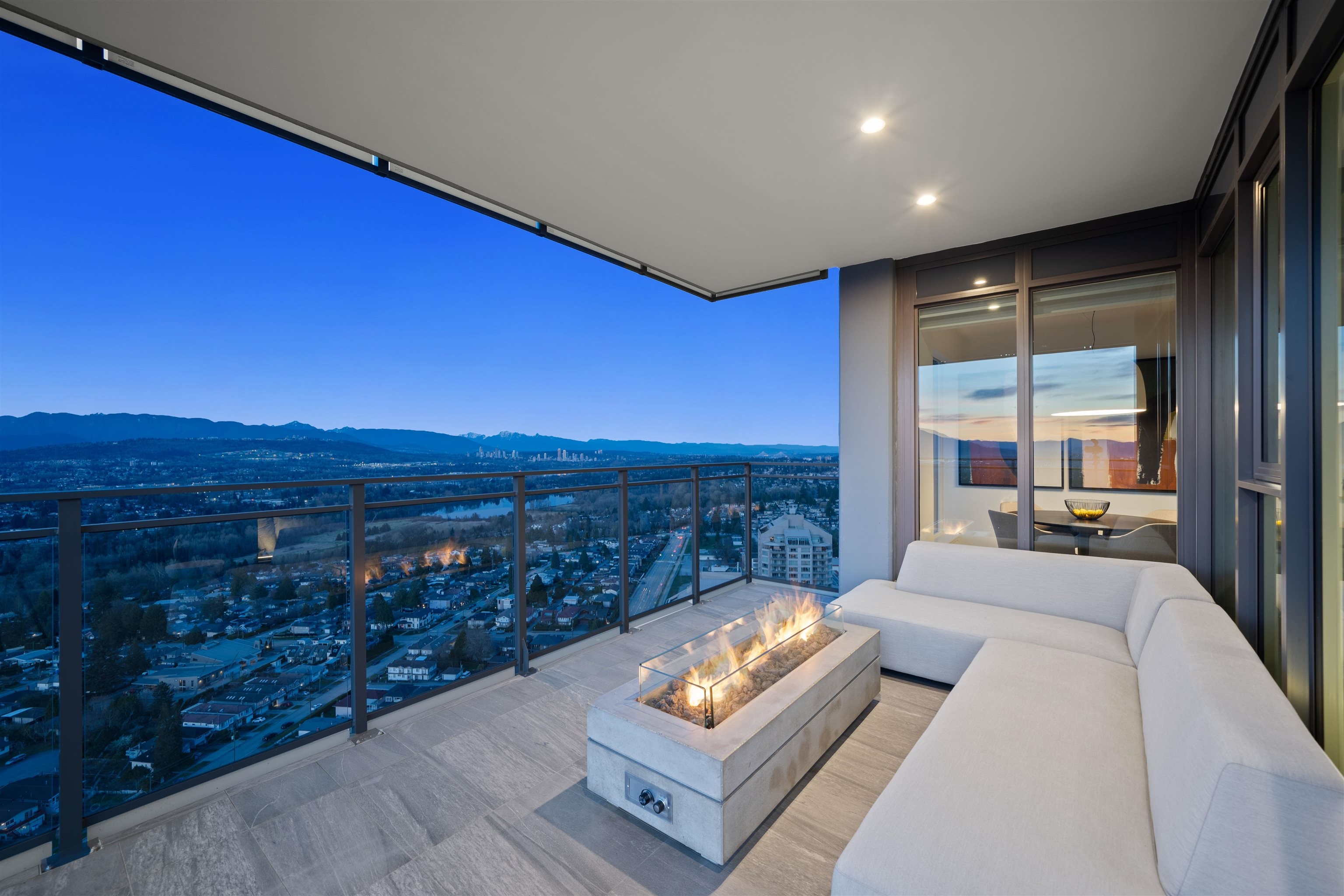 Forest Glen BS Apartment/Condo for sale:  2 bedroom 955 sq.ft. (Listed 2024-04-02)