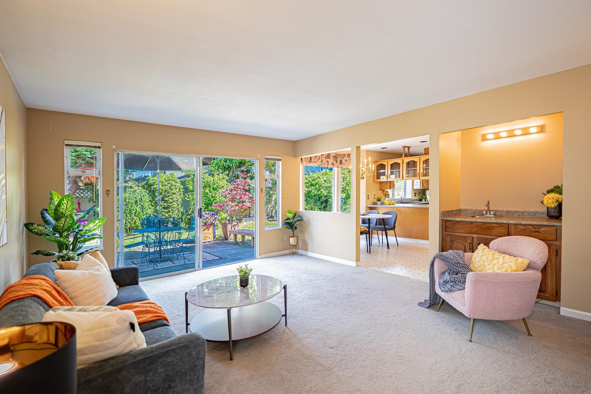 Holly Single Family Residence for sale:  5 bedroom 2,504 sq.ft. (Listed 2025-08-15)