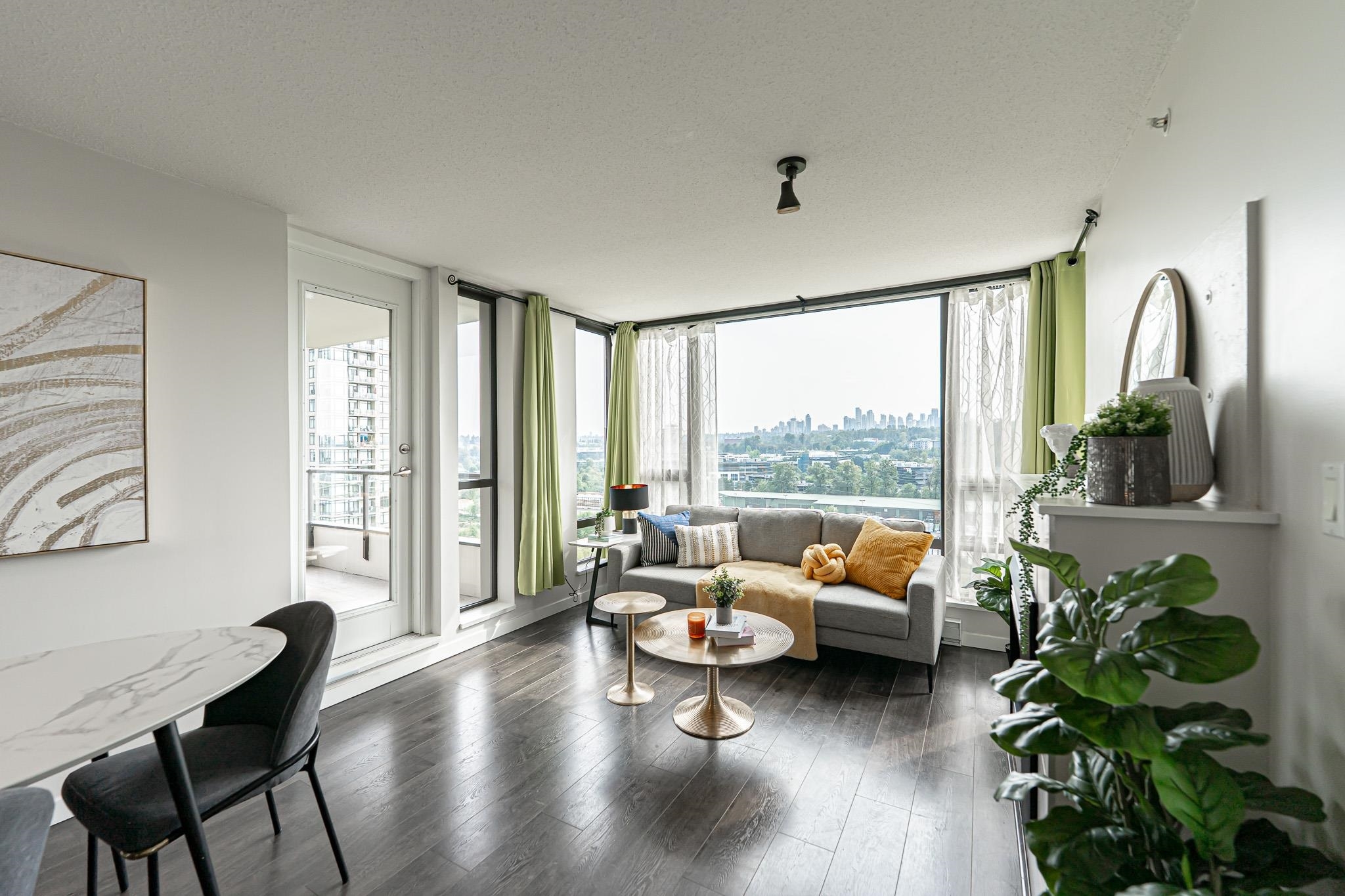 Brentwood Park Apartment/Condo for sale:  2 bedroom 863 sq.ft. (Listed 2025-09-08)