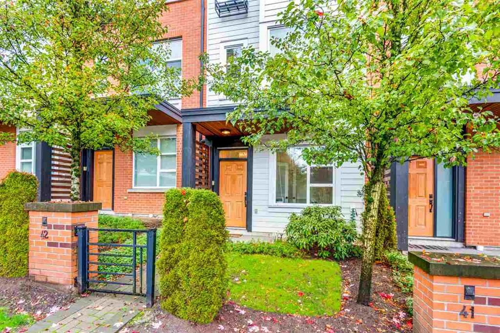 Burke Mountain Townhouse for sale: 3 bedroom 1,546 sq.ft. (Listed 2020-07-27)