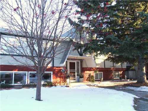 Braeside House for sale: 4 bedroom 1,442.38 sq.ft. (Listed 2015-02-19)