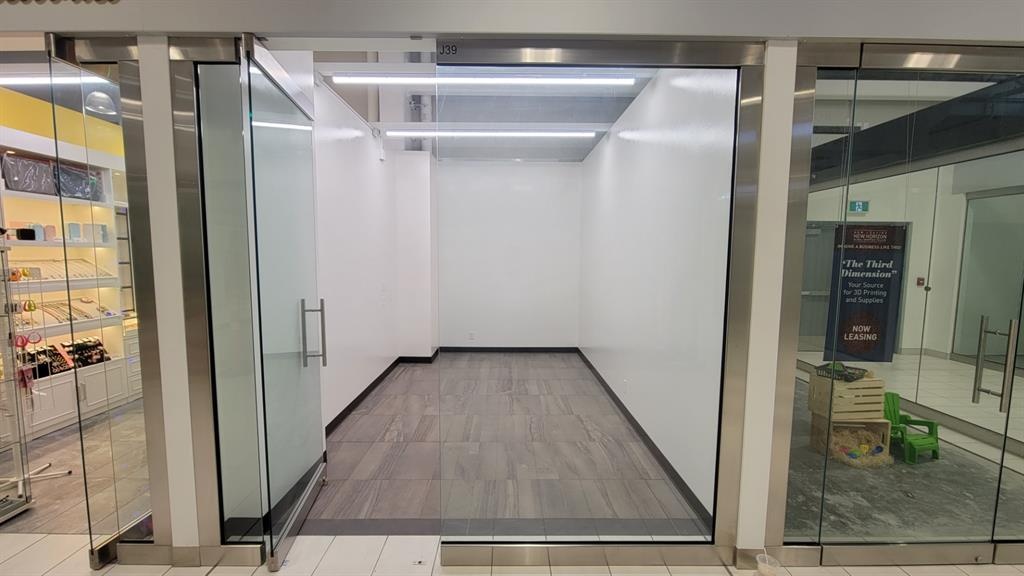 NONE Retail (Commercial) for sale:    (Listed 2021-06-18)