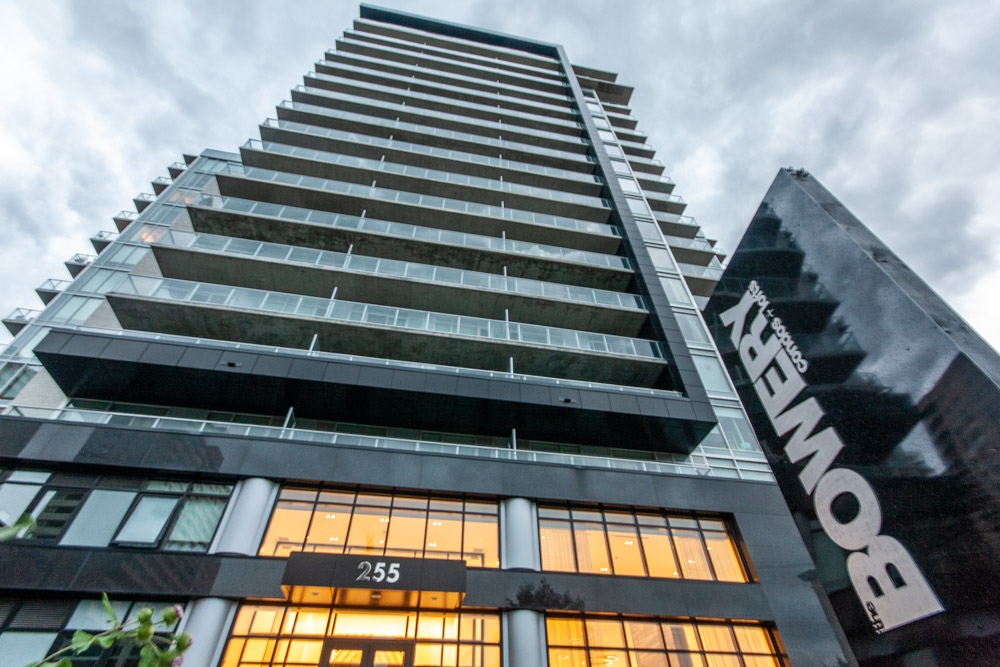 255 Bay St #313, Centretown, Downtown Ottawa, condo apartment for rent: 1 Bedroom + Den