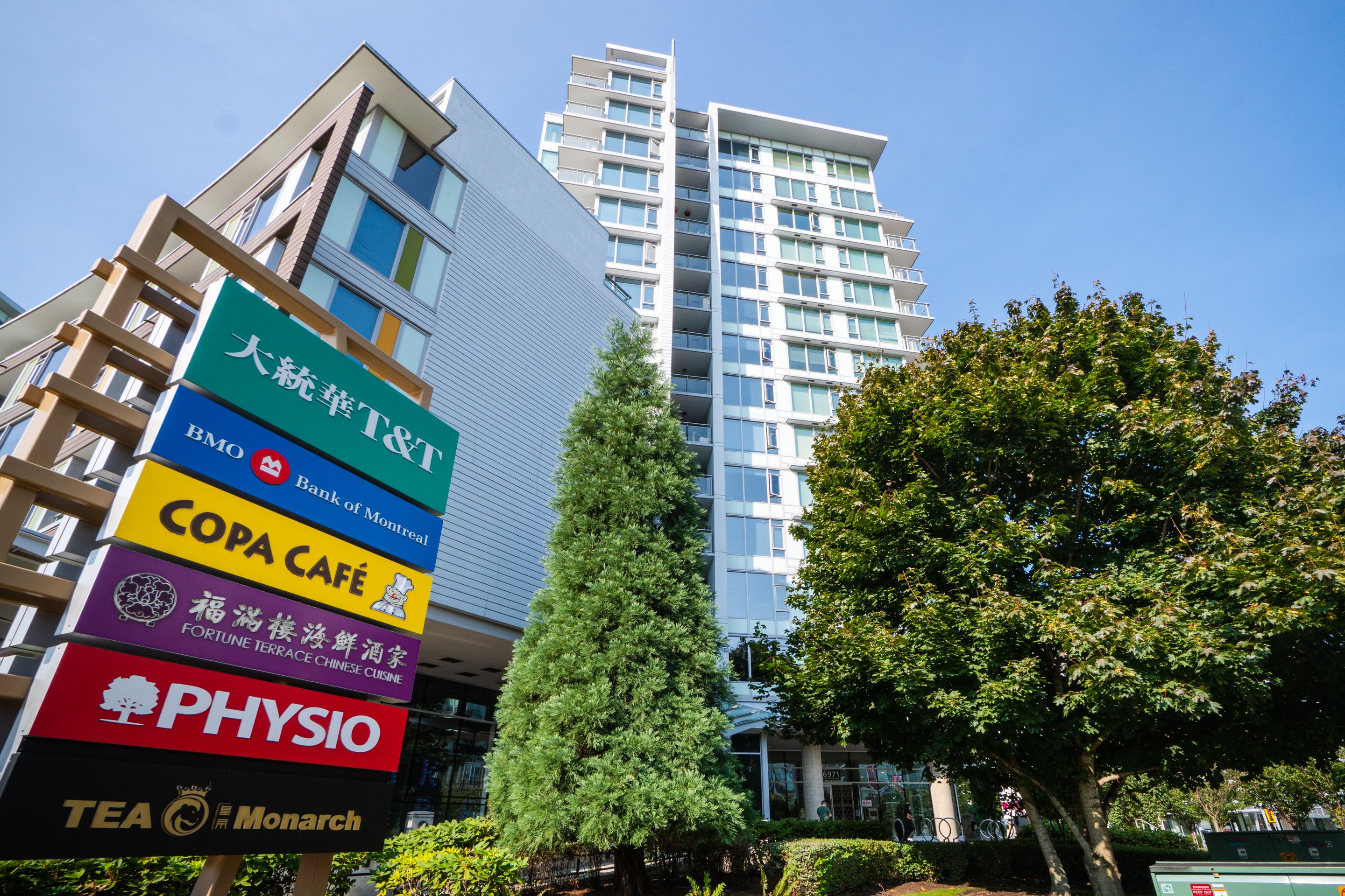 1608 - 6971 Elmbridge Way