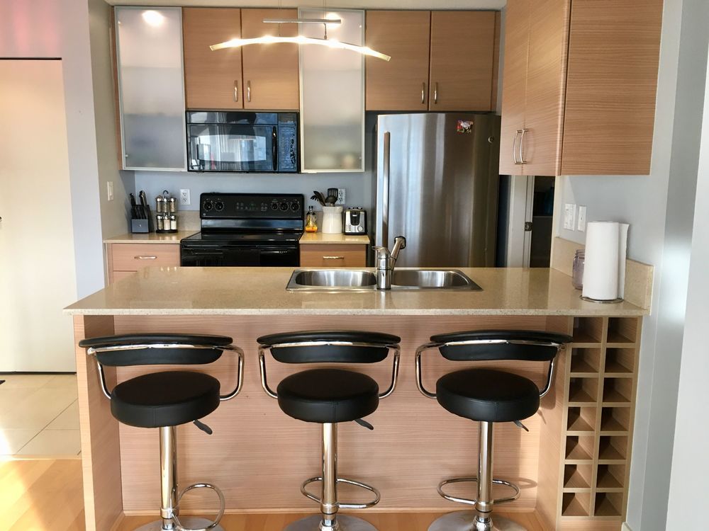 Yaletown Apartment for rent Yaletown Park III 1 bedroom 583 sq.ft