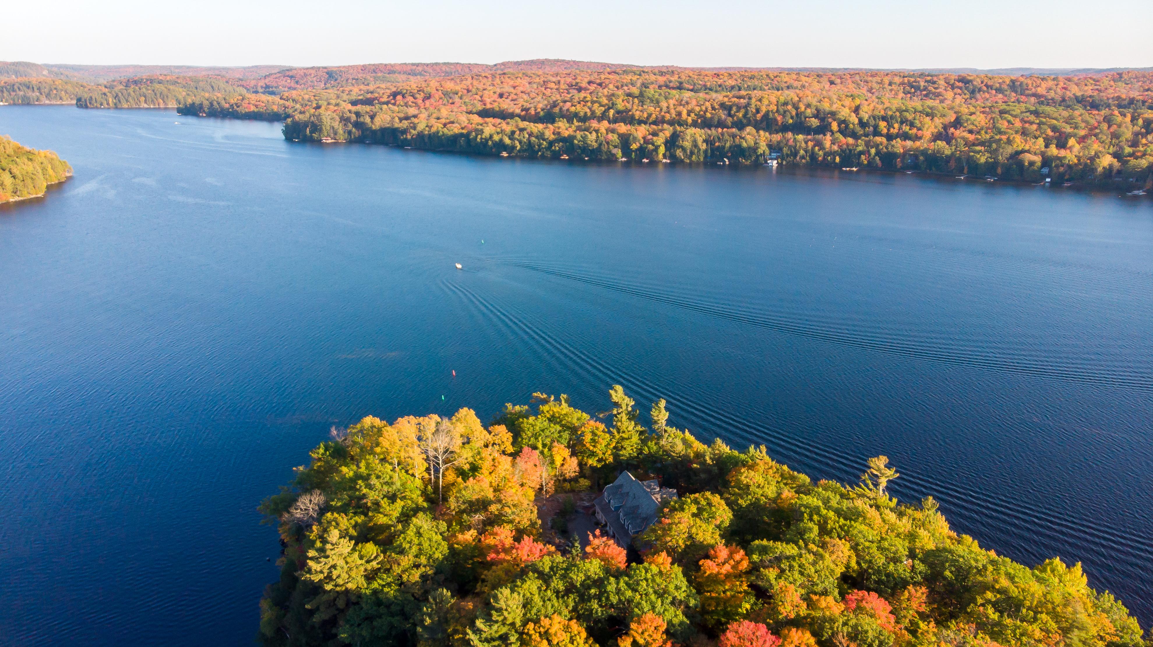 1902 A Foxpoint Road Lake of Bays