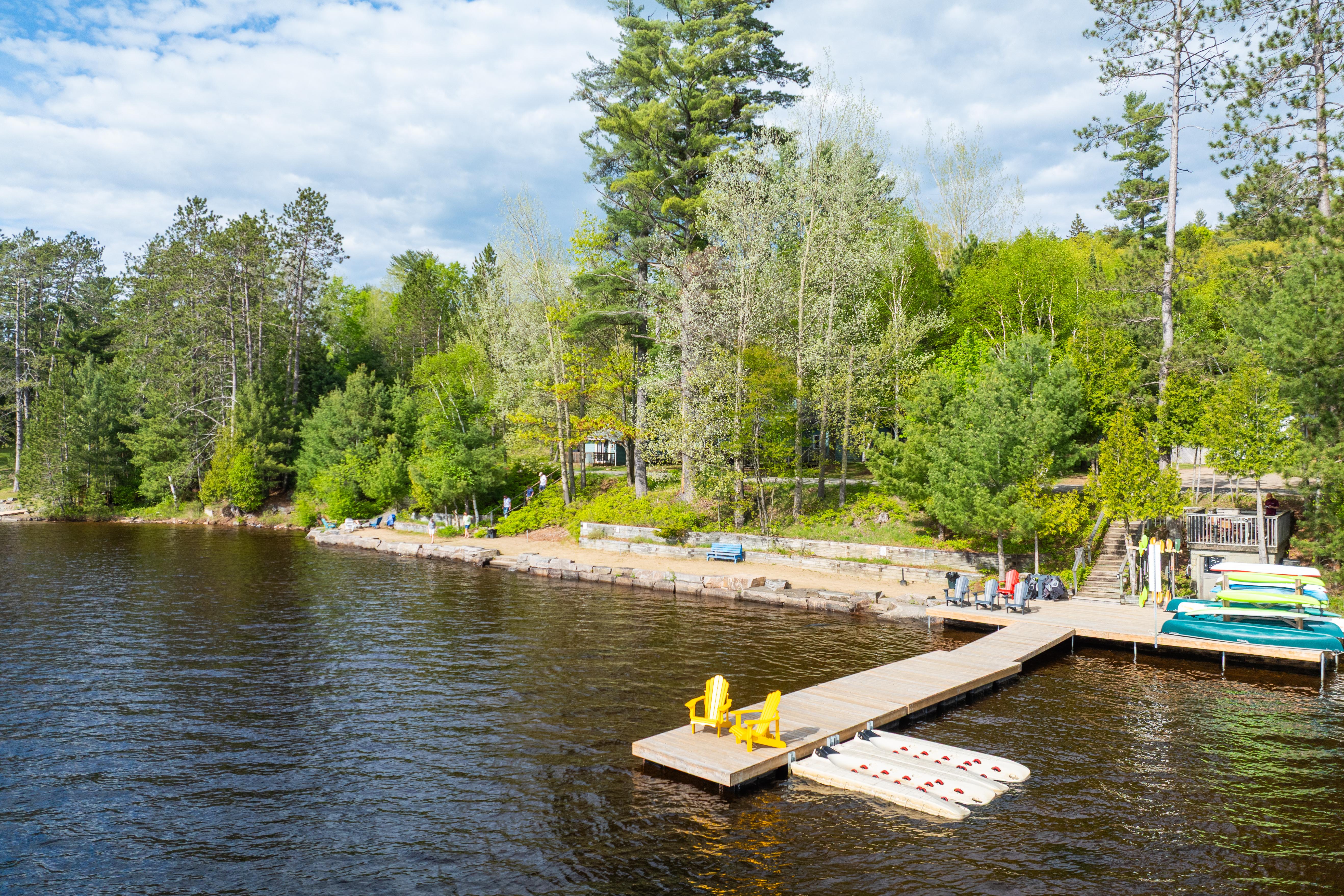 Lake of Bays Cottage Resort for sale:  10 bedroom  (Listed 2025-06-04)