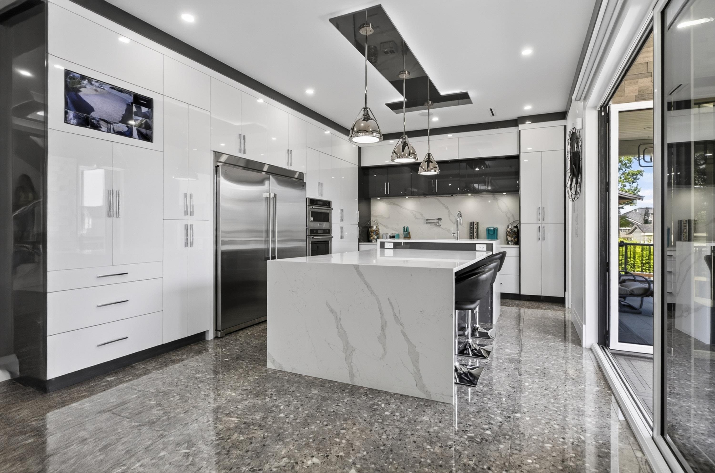 Cloverdale BC Single Family Residence for sale:  8 bedroom 5,503 sq.ft. (Listed 2026-07-30)