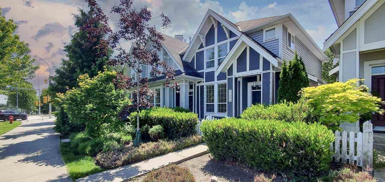 Willoughby Heights Row House (Non-Strata) for sale: 4 bedroom 2,325 sq.ft. (Listed 2021-08-19)