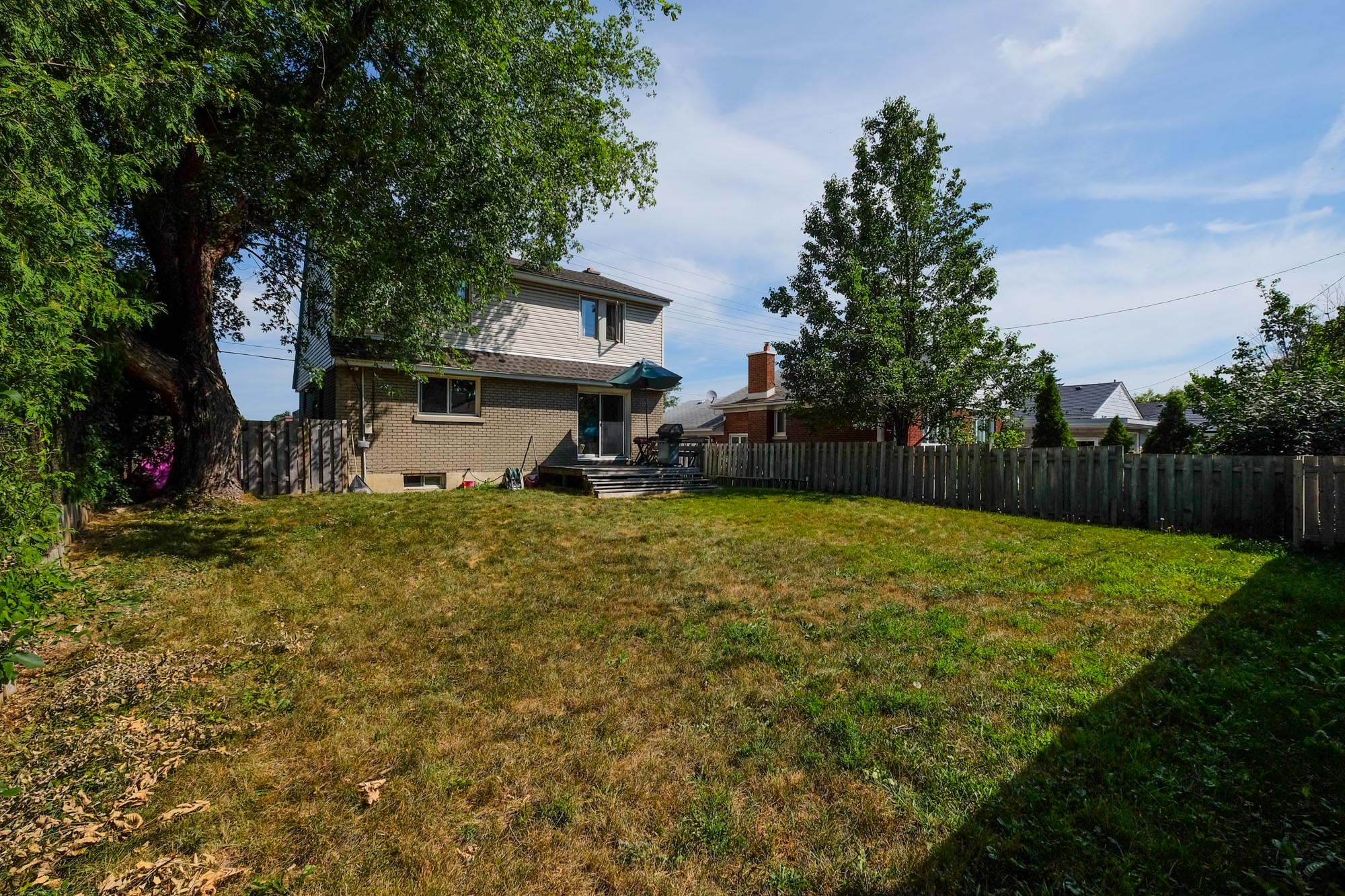 Elmvale Acres Detached for sale 3 bedroom Hardwood Floors (Listed 2017