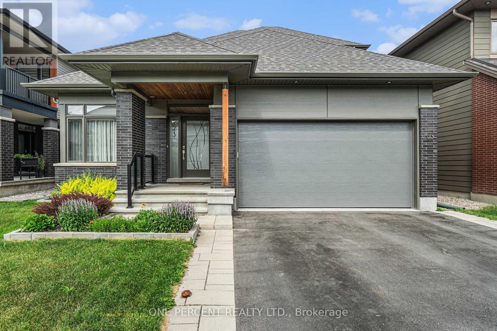 Ottawa House for sale: 4 bedroom 2,000 sq.ft. (Listed 2025-07-25)