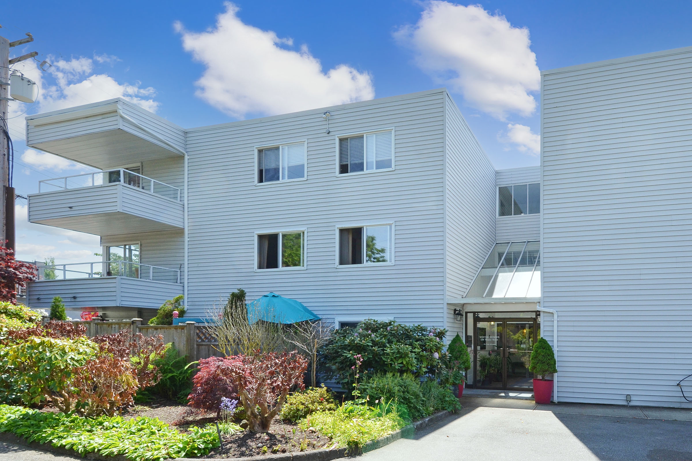 102 1354 WINTER STREET