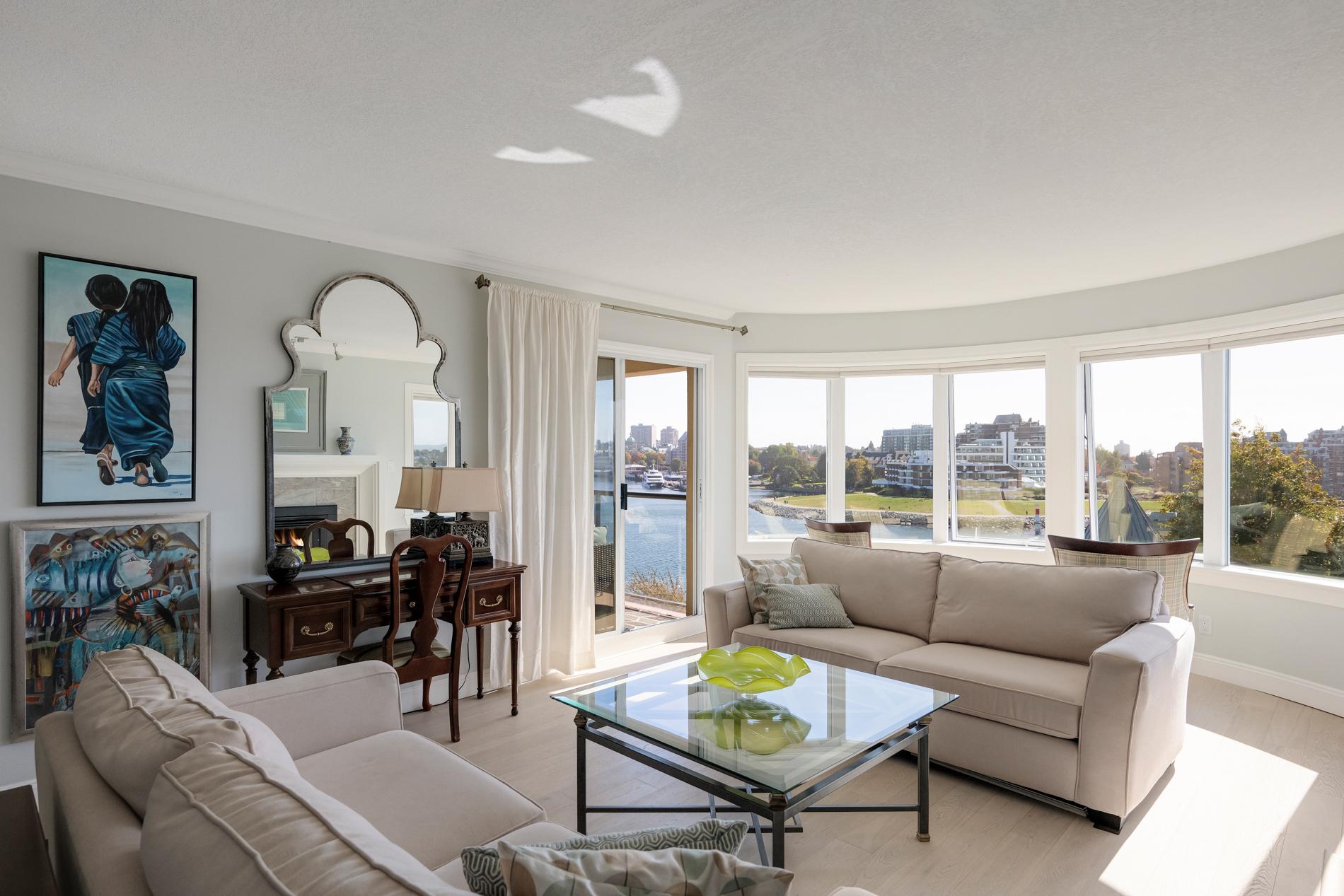 Vic West Condo for sale Songhees Point 1 bedroom 1,155 sq.ft. (Listed