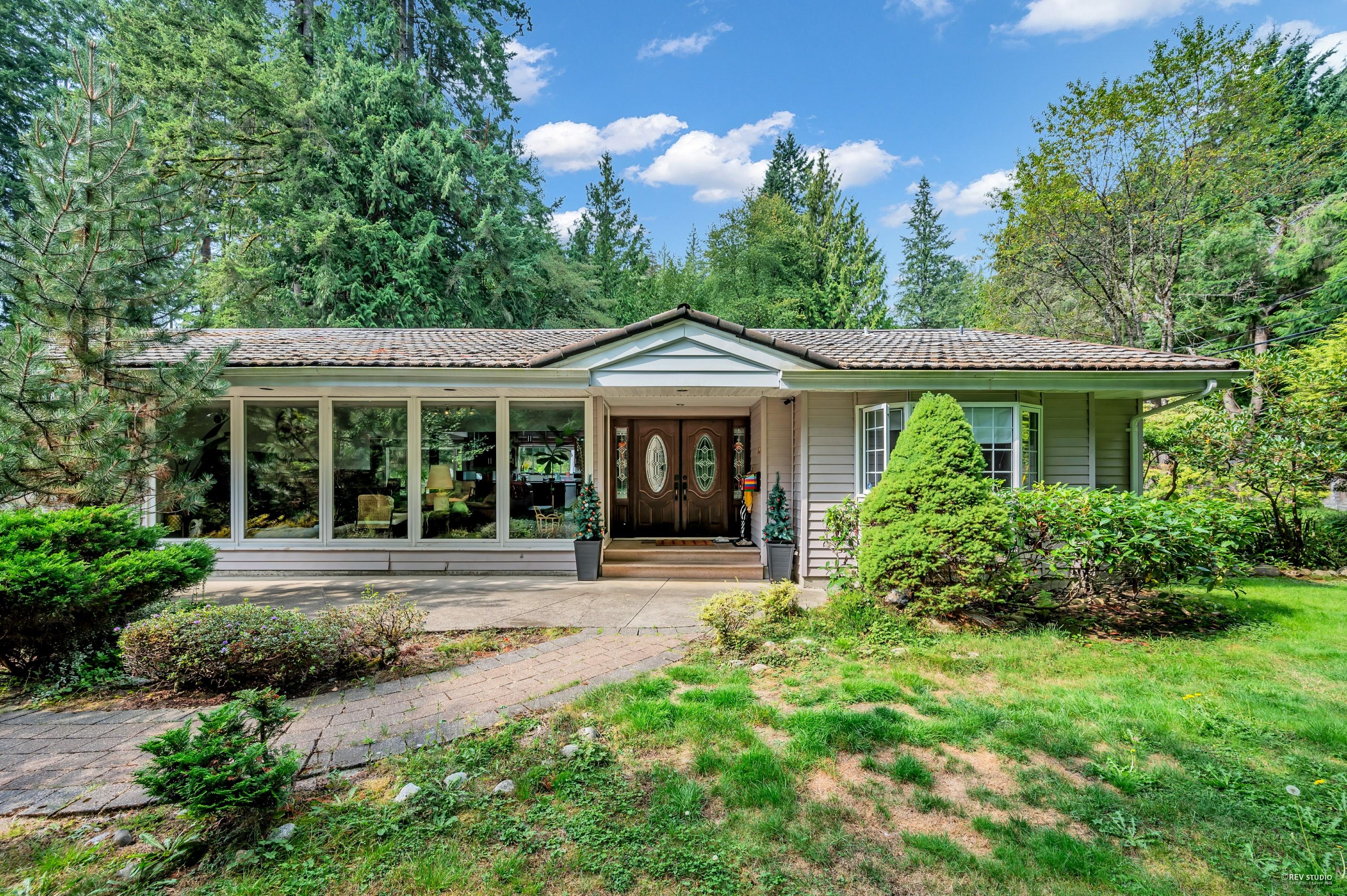 British Properties House for sale: 4 bedroom 2 sq.ft. (Listed 2026-04-21)
