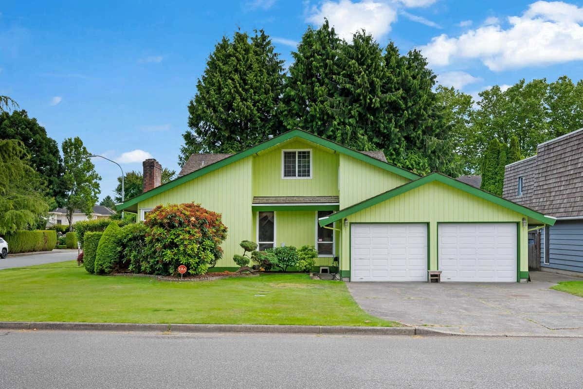 Broadmoor House/Single Family for sale:  4 bedroom  (Listed 2025-09-29)