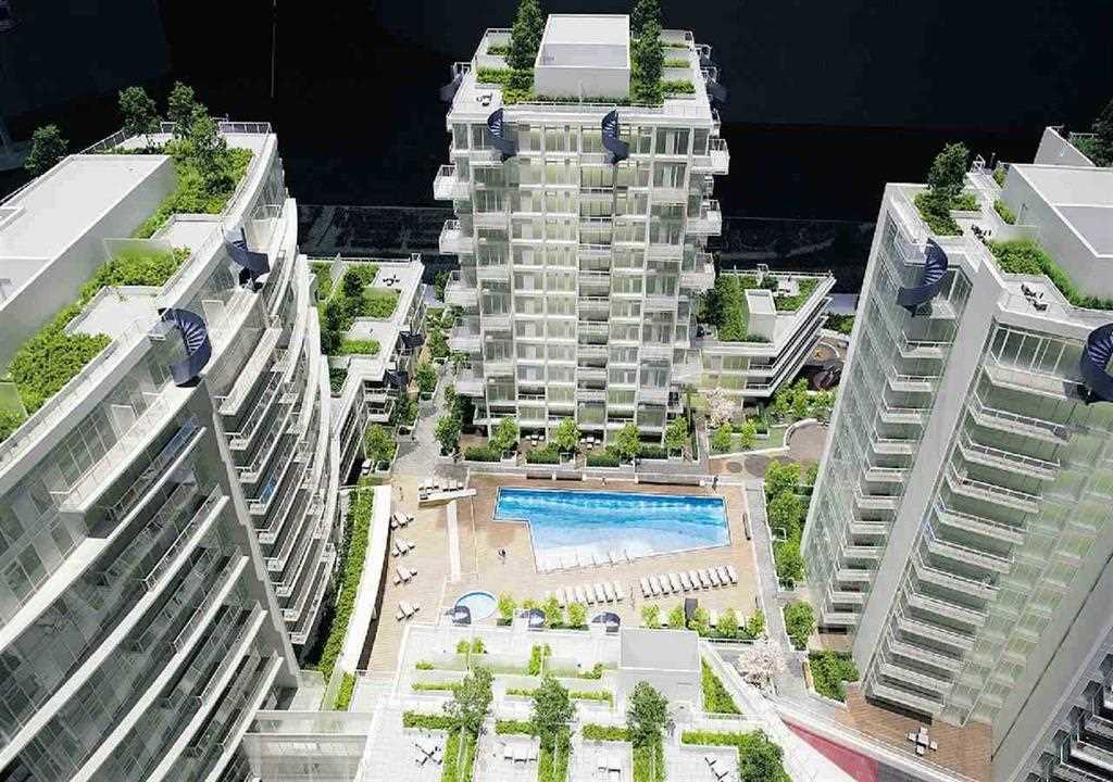 Victoria VE Condo for sale:  1 bedroom 551 sq.ft. (Listed 2018-03-15)