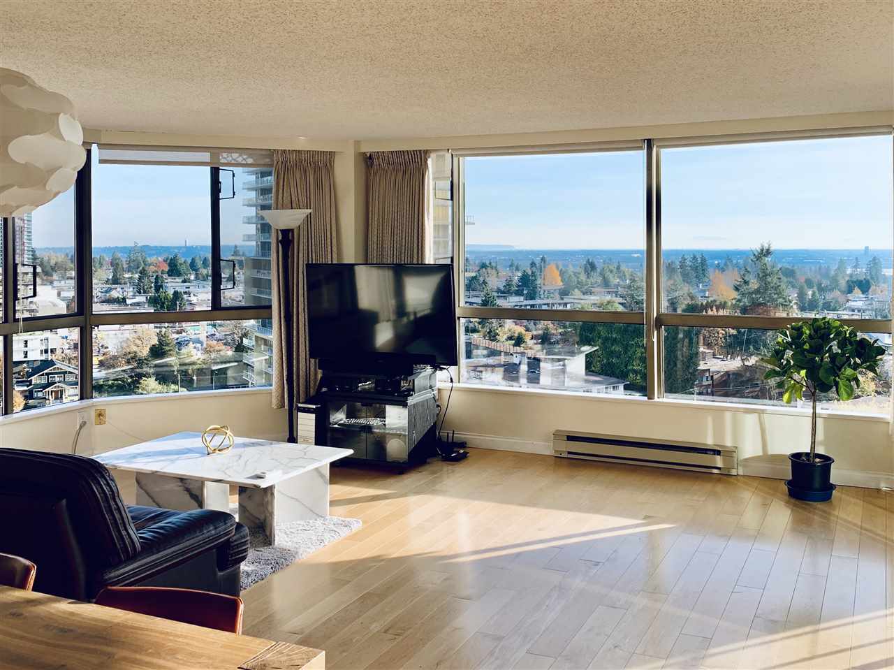 Metrotown Condo for sale:  2 bedroom 1,093 sq.ft. (Listed 2019-10-31)