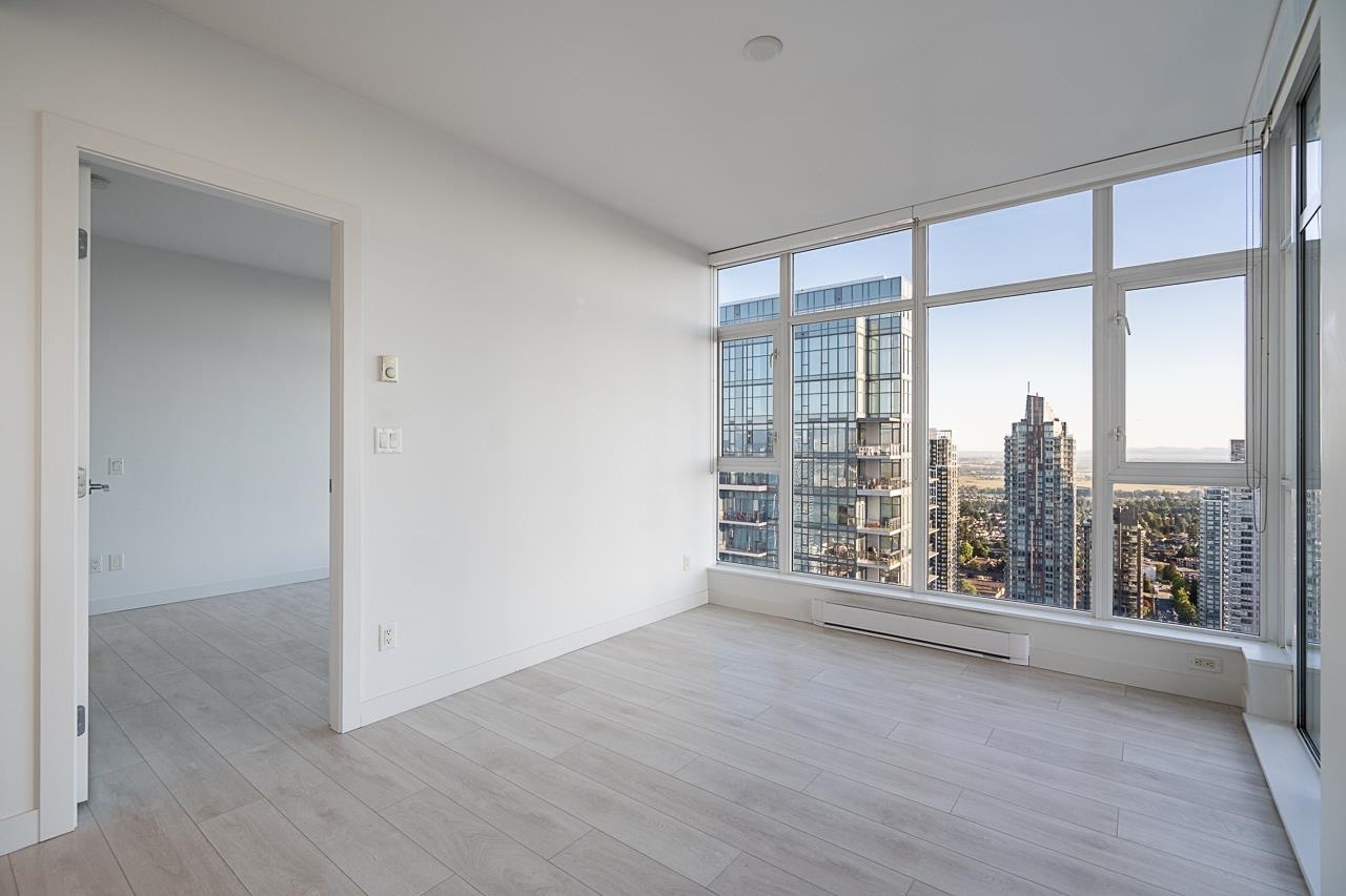 Metrotown Apartment/Condo for sale:  2 bedroom 1,013 sq.ft. (Listed 2026-06-29)