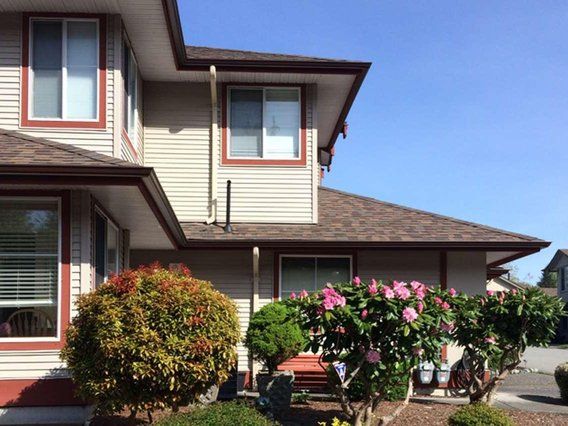 East Central  Townhouse for sale: Fraser Glen 2 bedroom 1 sq.ft. (Listed 2021-03-18)