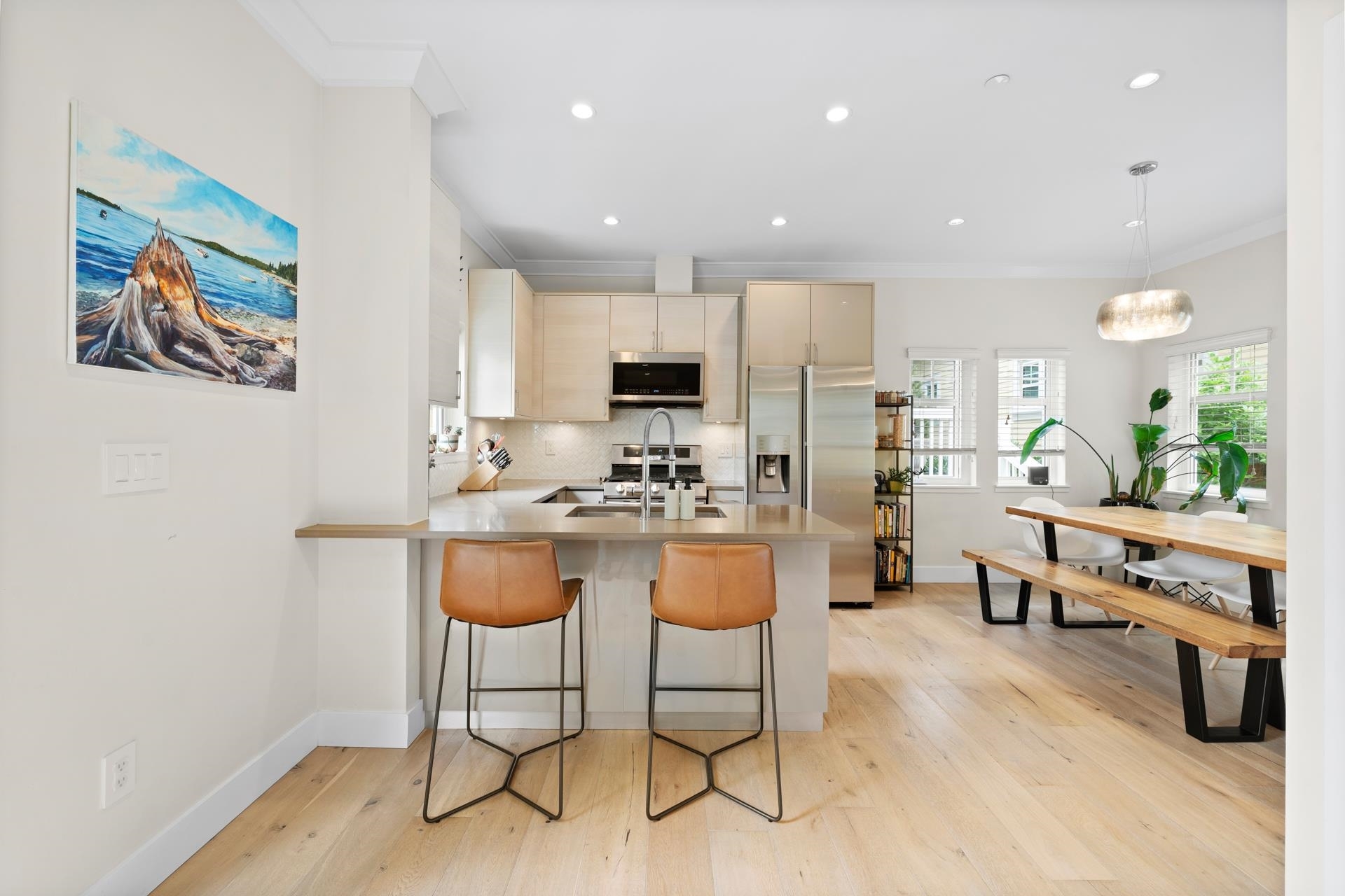 Knight Townhouse for sale:  3 bedroom 1,119 sq.ft. (Listed 2025-06-26)