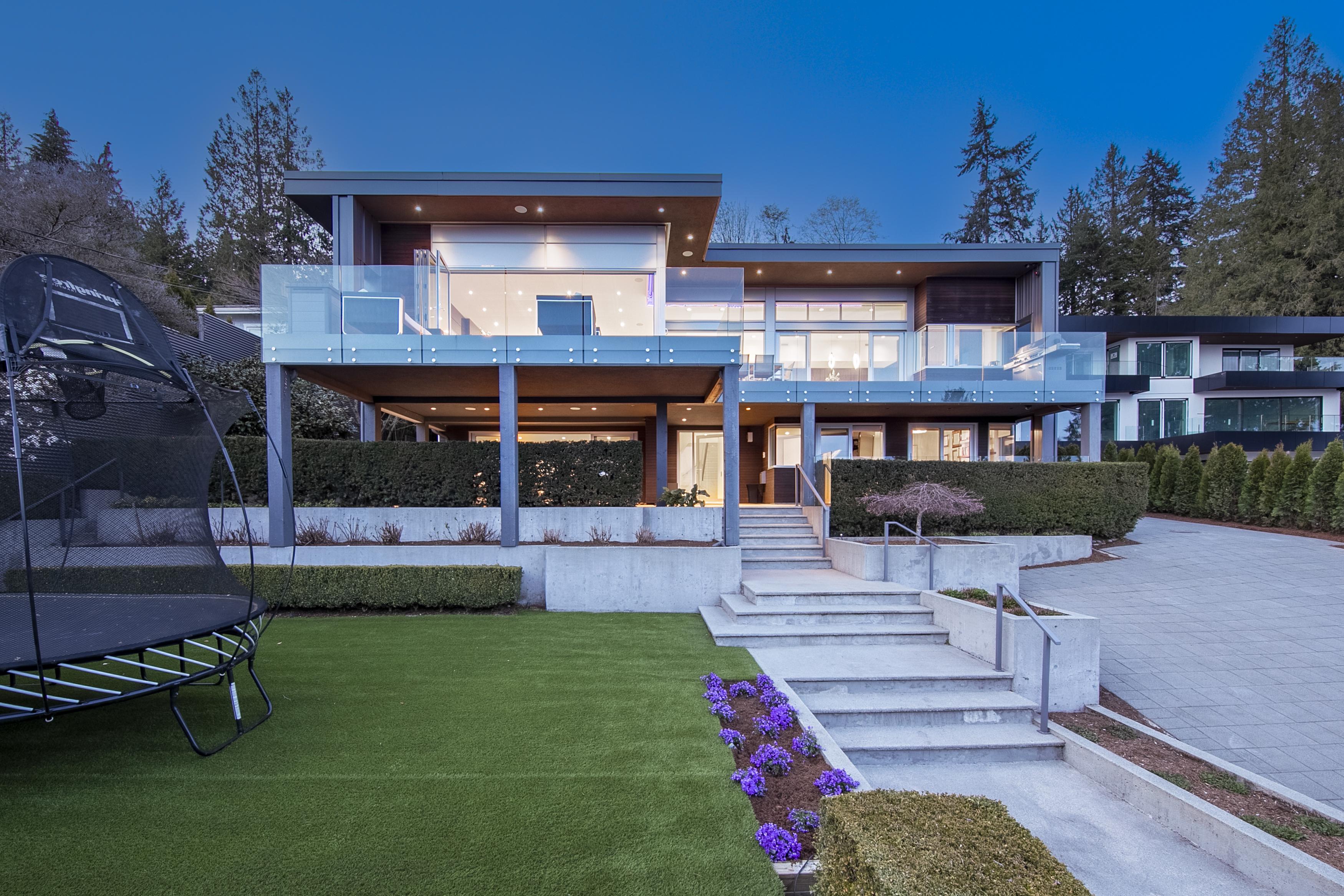 West Vancouver House: 6 bedroom