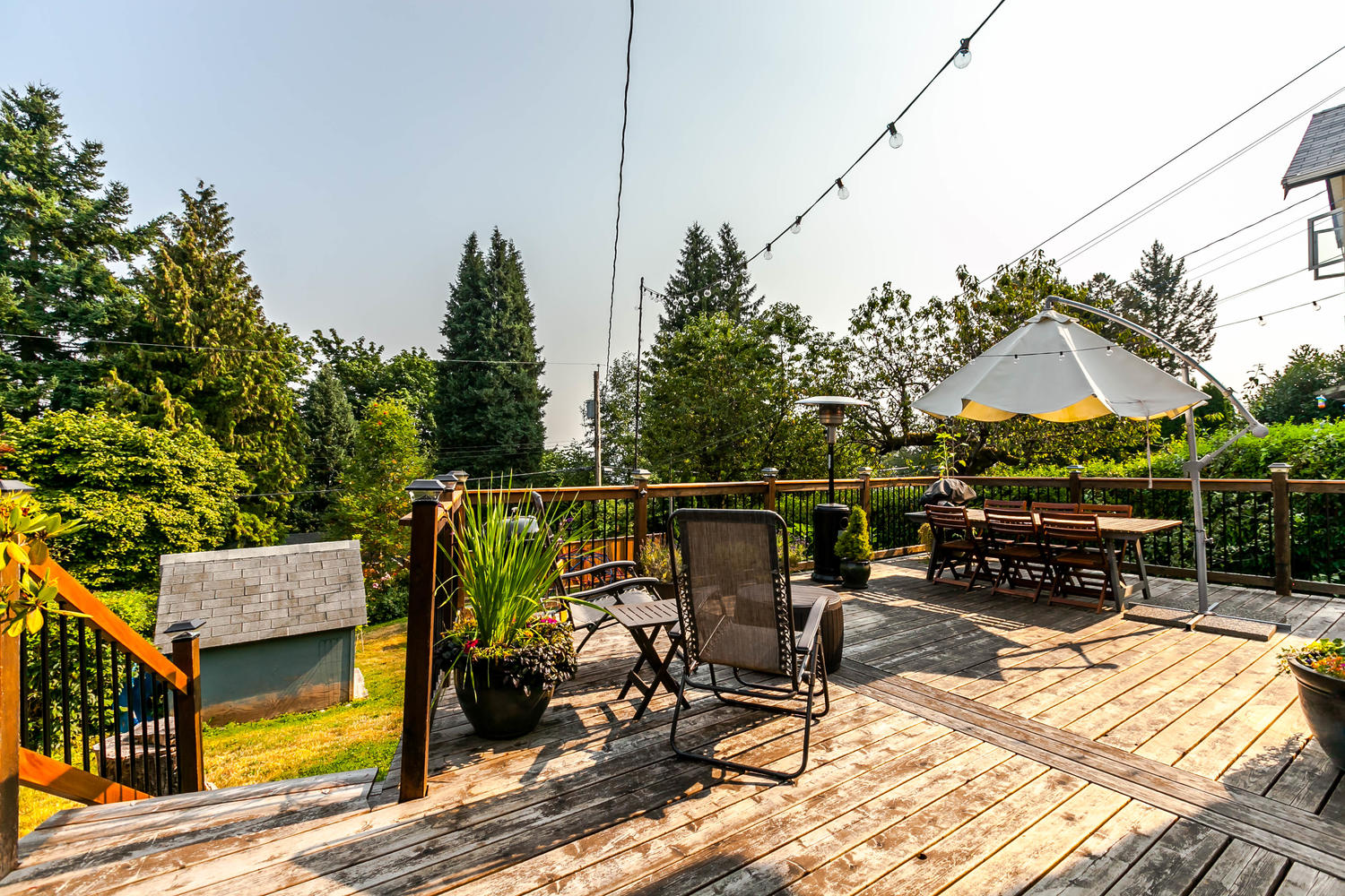 North Vancouver House for sale:  4 bedroom 2,000 sq.ft. (Listed 2017-11-01)