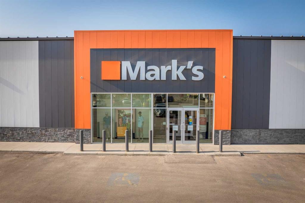 NONE Retail (Commercial) for sale:    (Listed 2025-10-21)