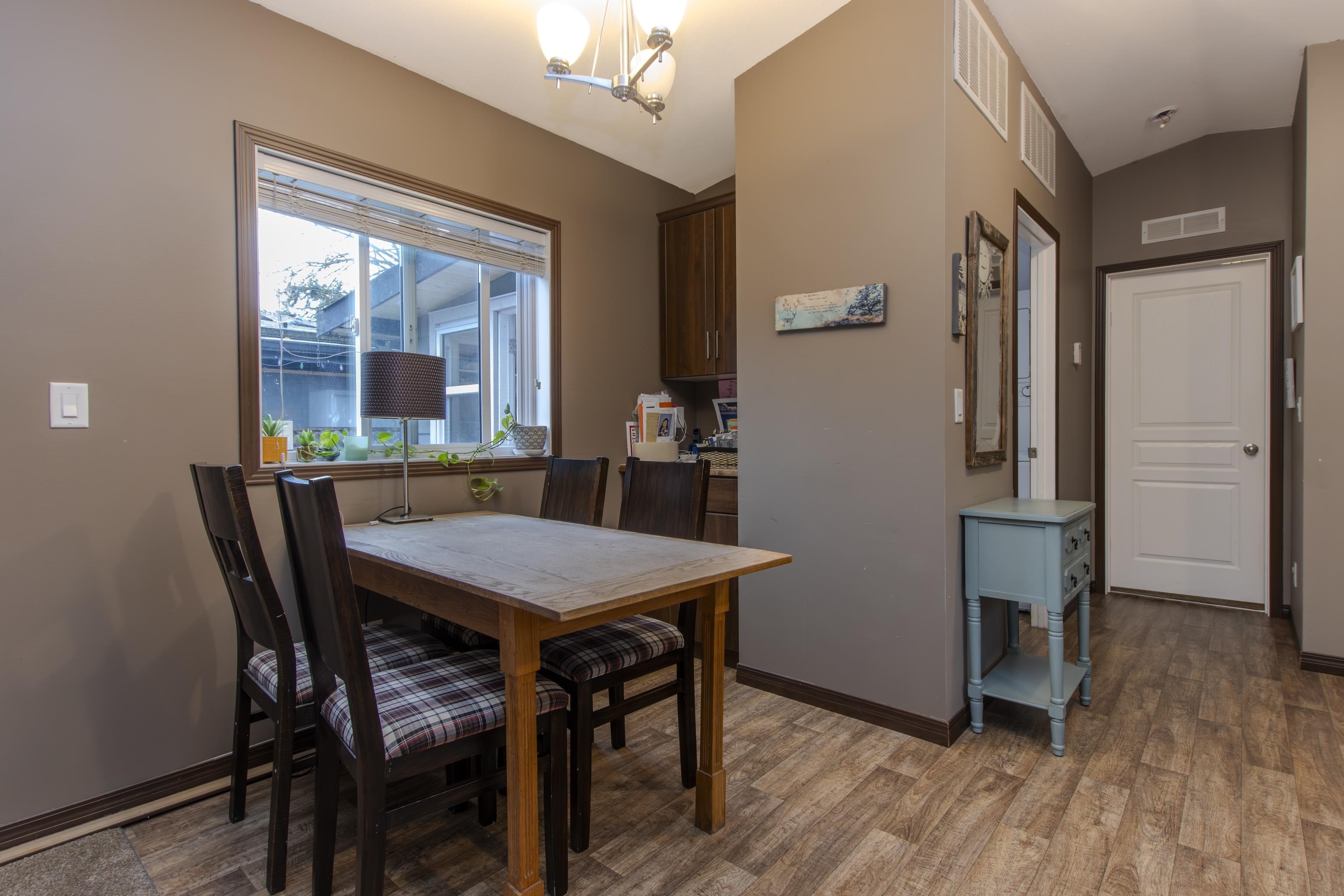 Northyards Manufactured Home for sale:  2 bedroom 999 sq.ft. (Listed 2025-11-07)