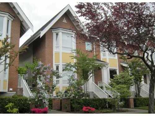 Oakridge VW Townhouse for sale:  3 bedroom 1,451 sq.ft. (Listed 2011-05-28)