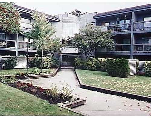 Middlegate BS Residential Single Family Properties for sale:  1 bedroom 725 sq.ft.