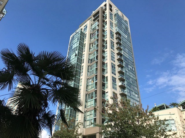 1406 907 BEACH AVENUE